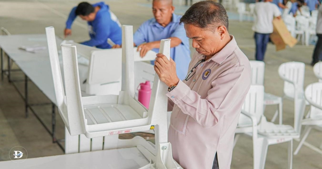 UNIVERSITY NEWS | Admin affirms: 1,240 new chairs to ‘enhance learning environment’
